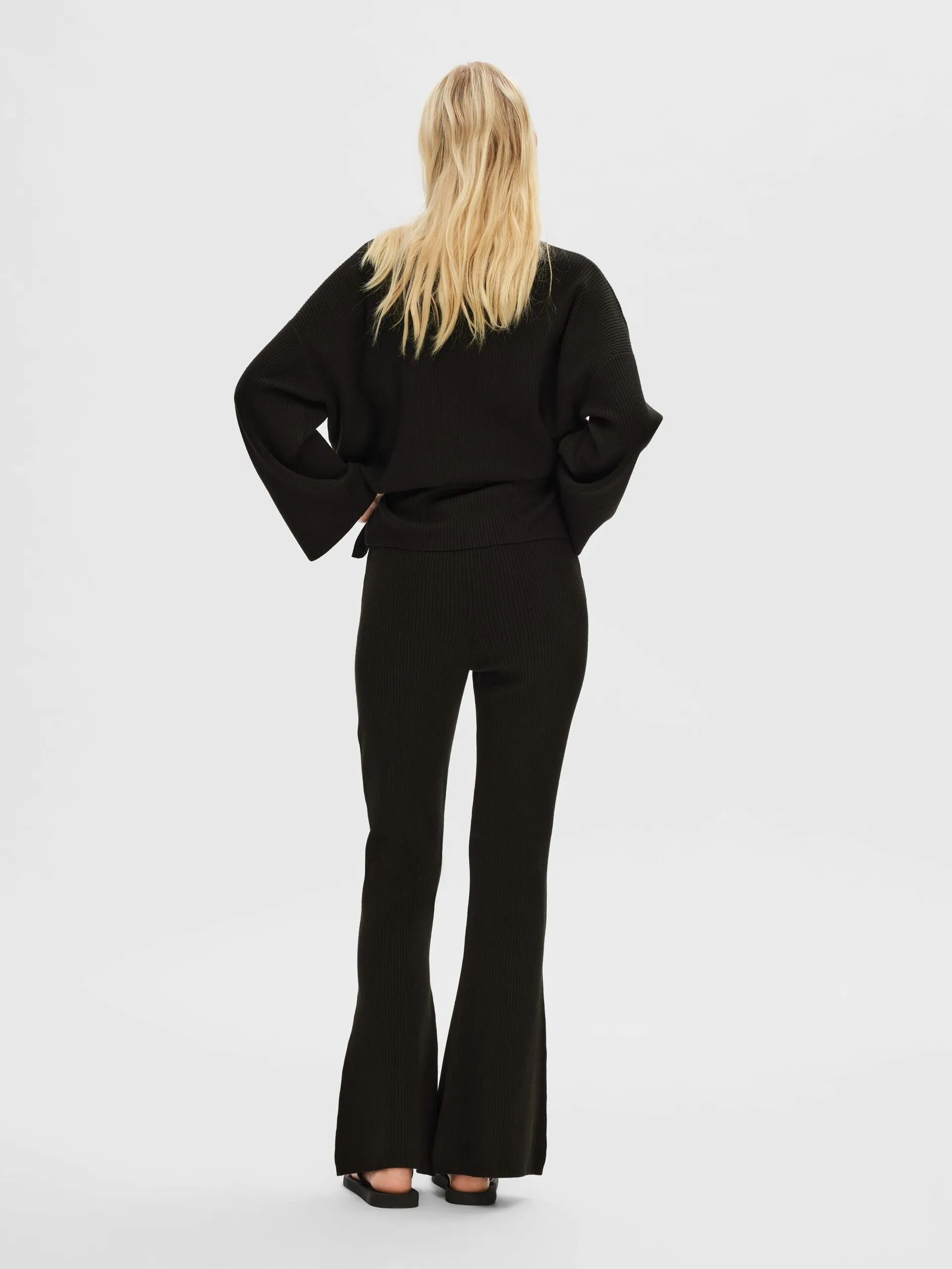 Karo Flared Knit Pants Ex - Black